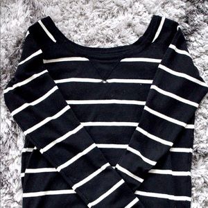 Comfy long sleeve sweatshirt